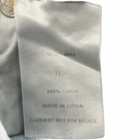 NEW Levi's 501 Women's Cut Off Hem Jean Shorts - Picture 8 of 9